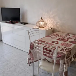 App. Marcopolo - 100mt Dal Mare Lido di Jesolo